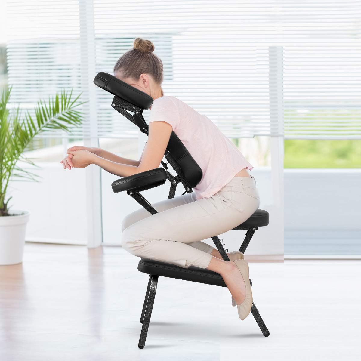 Giantex Portable Light Weight Massage Chair Travel Massage Tattoo Spa Chair w/Carrying Bag: Kitchen & Dining