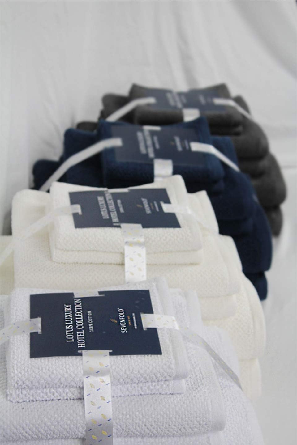 SEVENFOLD Luxury Bath Towel 6 Piece Set, 100% Cotton, 700 GSM Highly Absorbent, Ultra Soft, Quick-Dry (2 Bath Towels, 2 Hand Towels, 2 Wash Towels) Premium Spa & Hotel Quality (Ivory): Kitchen & Dining