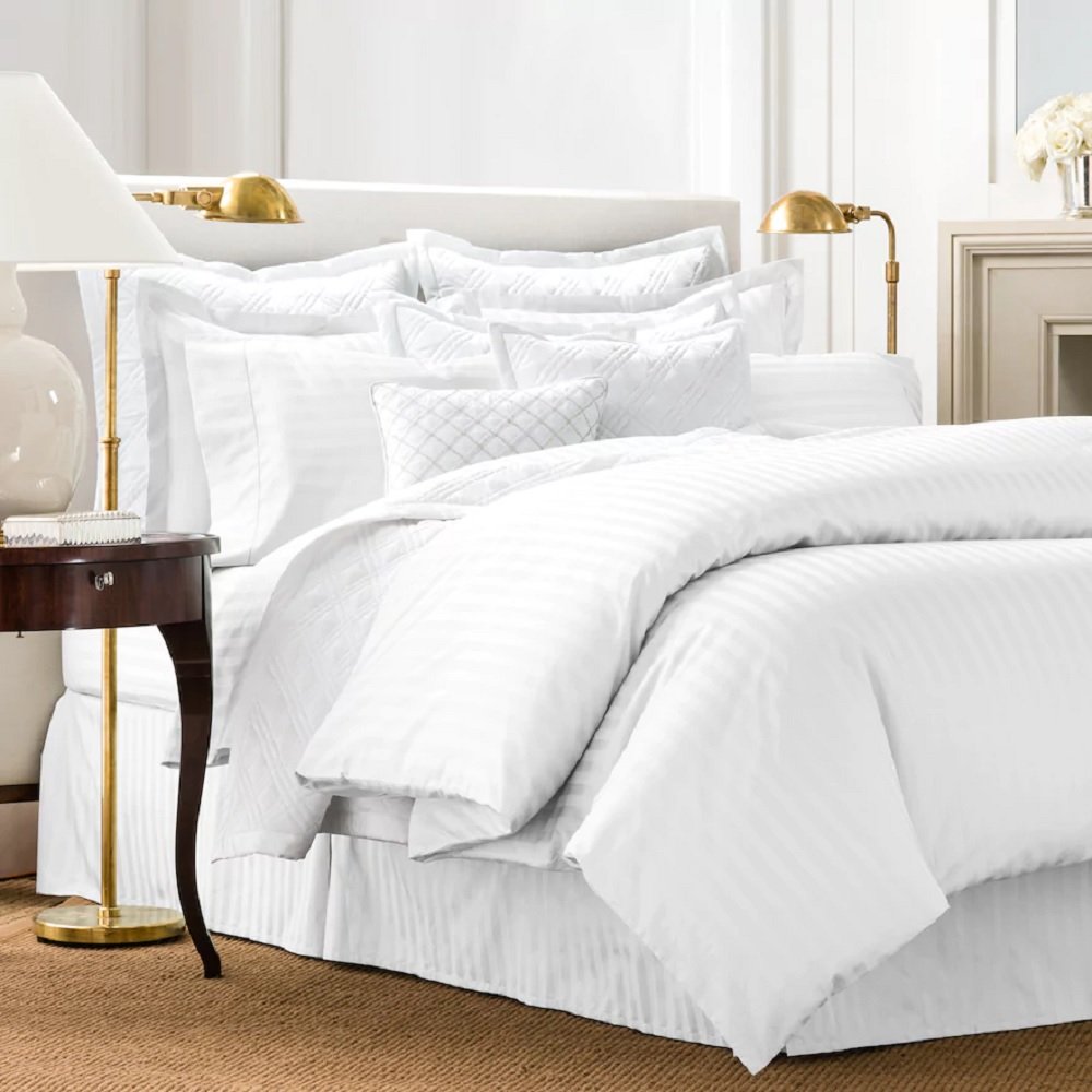 Chaps Home Damask Stripe Comforter Set, White (Full/Queen