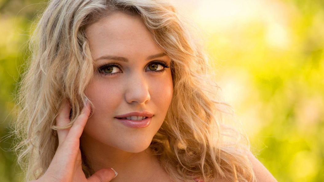 Hd Lexi Lore Gangbang Creampie Red Balls Daftsex | Hot Sex Picture