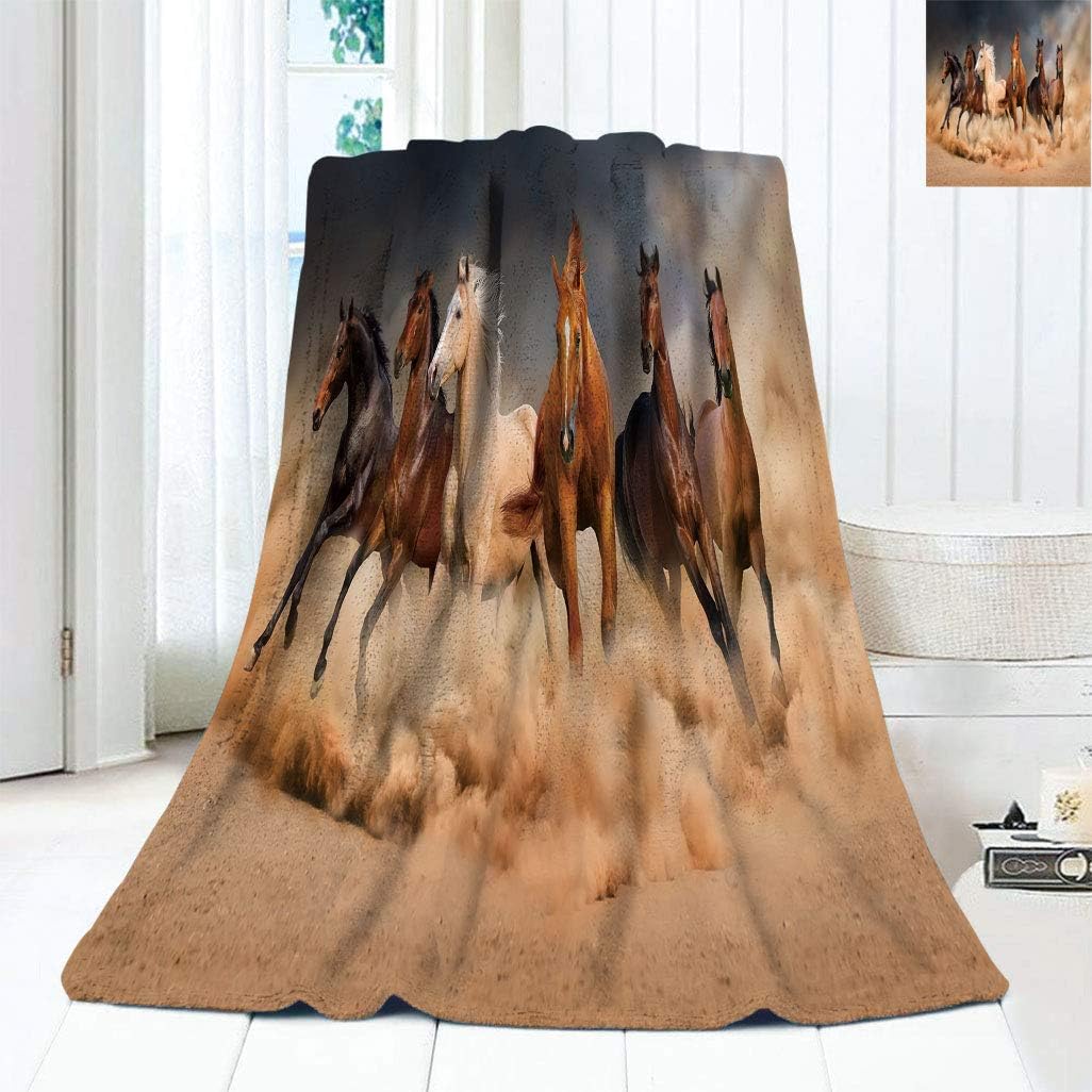 Amazing Horse Decor Flannel Fleece Bed Blanket, Masculine Running