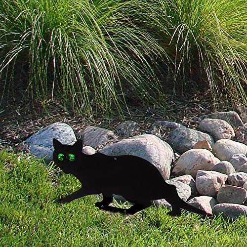 Garden Scare Cats with Reflective Eyes (Set of 4), Cat Yard Decor