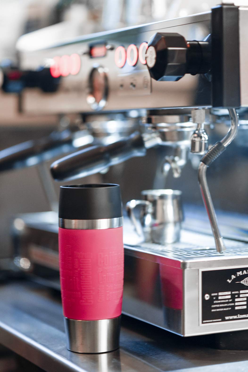 Emsa Travel Mug Classic Grande Thermobecher, 500 ml, Isolierbecher hält 6h heiß, 12h kalt, auslaufsicher, Quick-Press-Verschluss, 360 Grad-Trinköffnung, Kaffeebecher to go, Schwarz, 515615