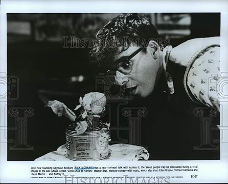 Amazon Co Jp 1986年 プレス写真 リック モラニス お話とオードリー リトルショップ オブ ホラーズ ホーム キッチン