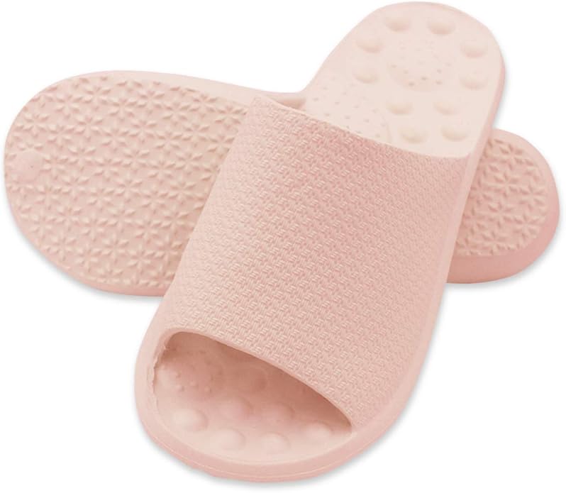 women's matelassé rubber slide