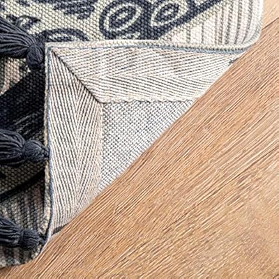 nuLOOM Thomas Paul Printed Octopus Over Board Tassel Area Rug, 3' x 5', Ivory 61C0lxDceDL