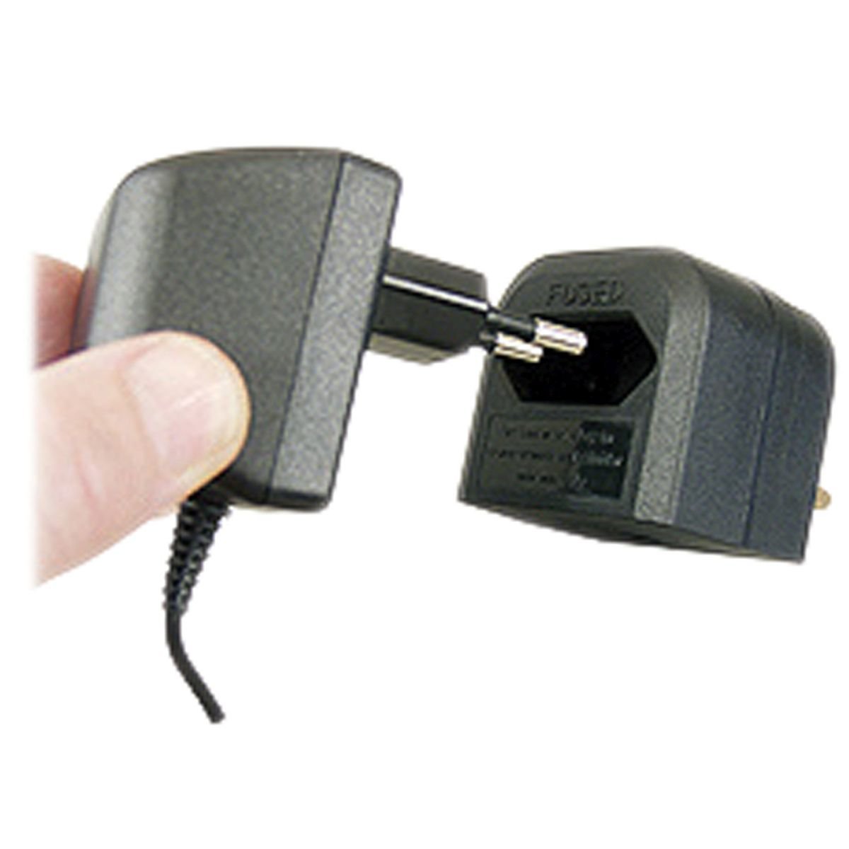 Black 3 A Fused Euro Converter Plug 2 Pole Euro Plug to 3 Pin UK Plug