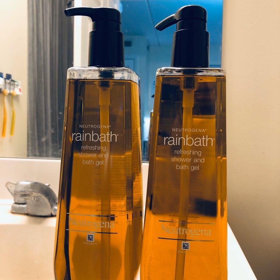 8/mo Finance Neutrogena Rainbath Refreshing Shower and Bath Gel, 40