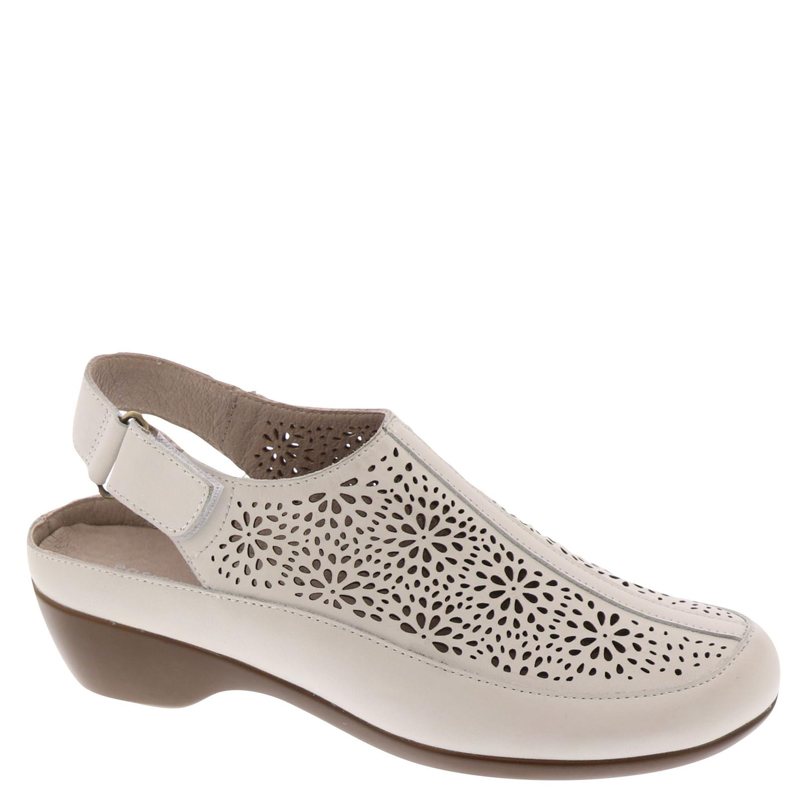 Easy Spirit Dawn Women’s Slip On, 11 C/D US, Bone