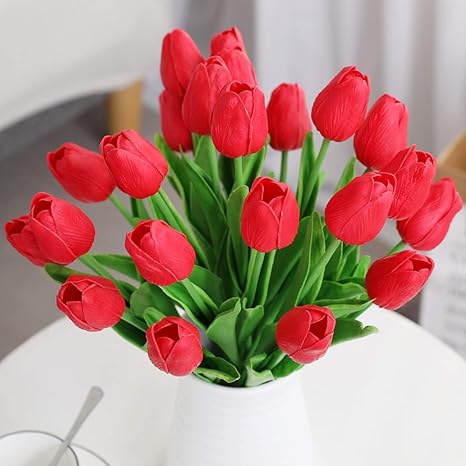 Blumen die zu tulpen passen