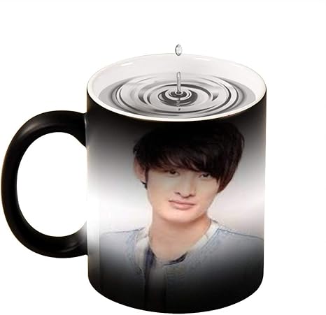 Amazon Co Jp 色が変わるマグカップ Snow Manマグカップ コーヒーカップ コップ プリント 個性 使いやすい 容量0 33lタイプ おしゃれ 耐熱 繰り返し使用可能 仕事用 贈り物 ギフト食器 グッズ 通販 ホーム キッチン