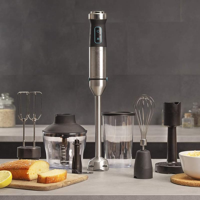 Frullatore a Immersione Power Titanblack 1500 XL Perfectcream&Crush, 2300 W, 4 Lame Rivestimento Titanio Nero, Piede XL, Bicchiere 700 ml con Coperchio, Aste e Tritatutto con Becco Ghiaccio