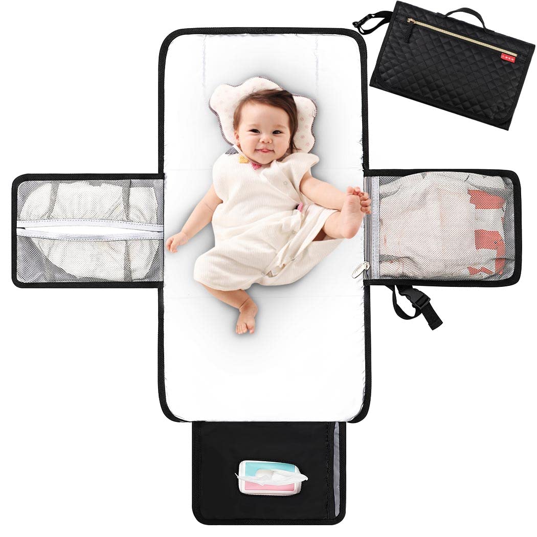 Lekebaby Portable Nappy Changing Mat Travel Baby Change Mat with Wipe-Pocket and Head Cushion, Quilting Black