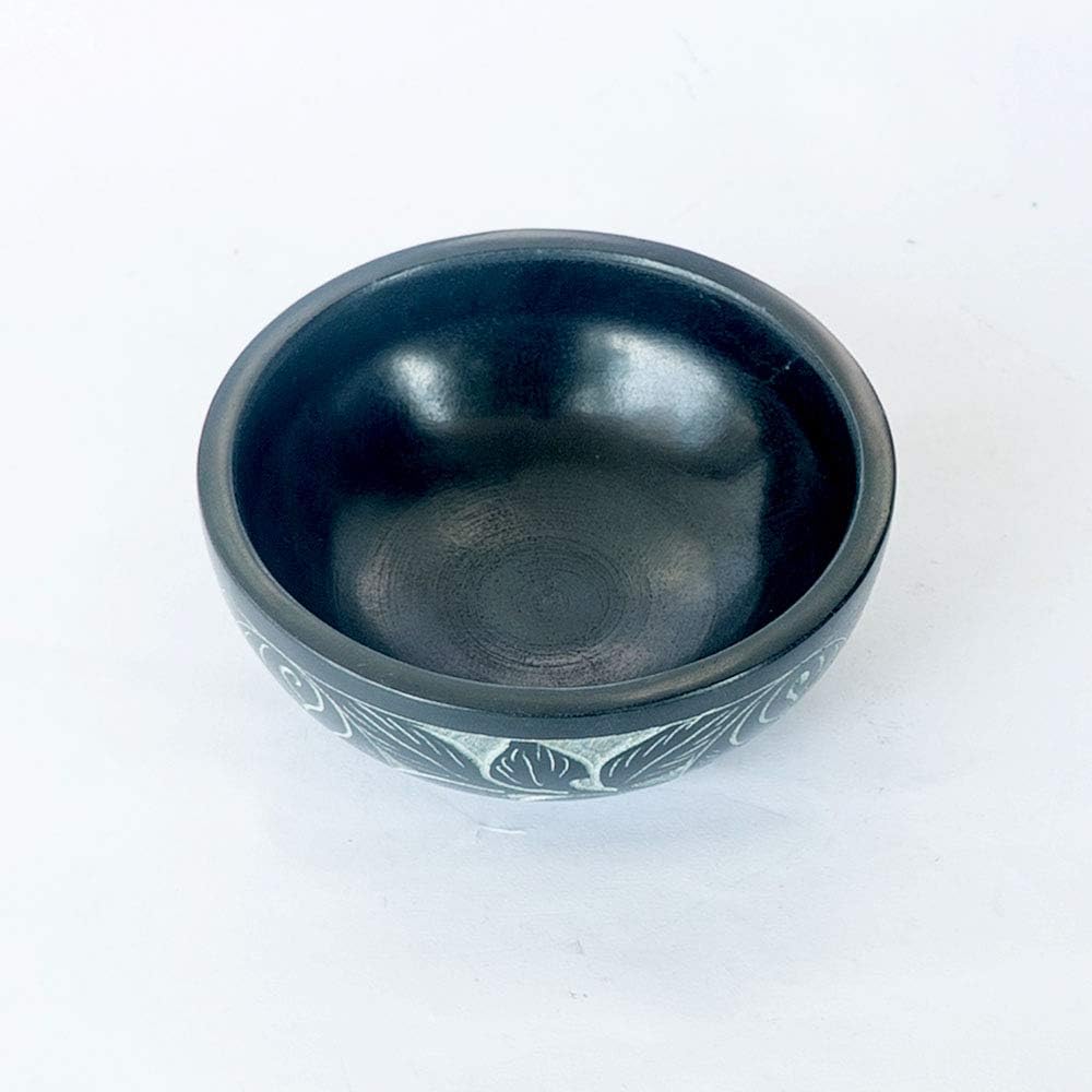 Kaizen Casa Hand Carved Natural Stone Smudge Bowl, White Leaf Design, Black - Image 4