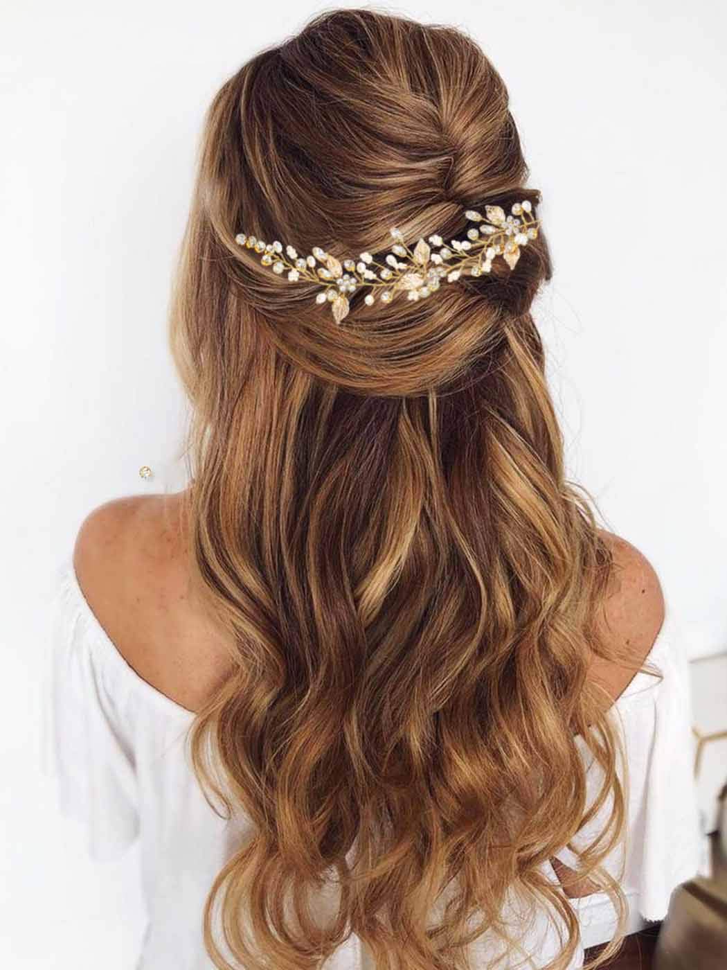 Photo 1 of Gorais Crystal Bride Wedding Hair Combs Gold Leaf Bridal Hair Pieces Pearl Hair Accessories for Women and Girls (A-Gold) (A-Gold)