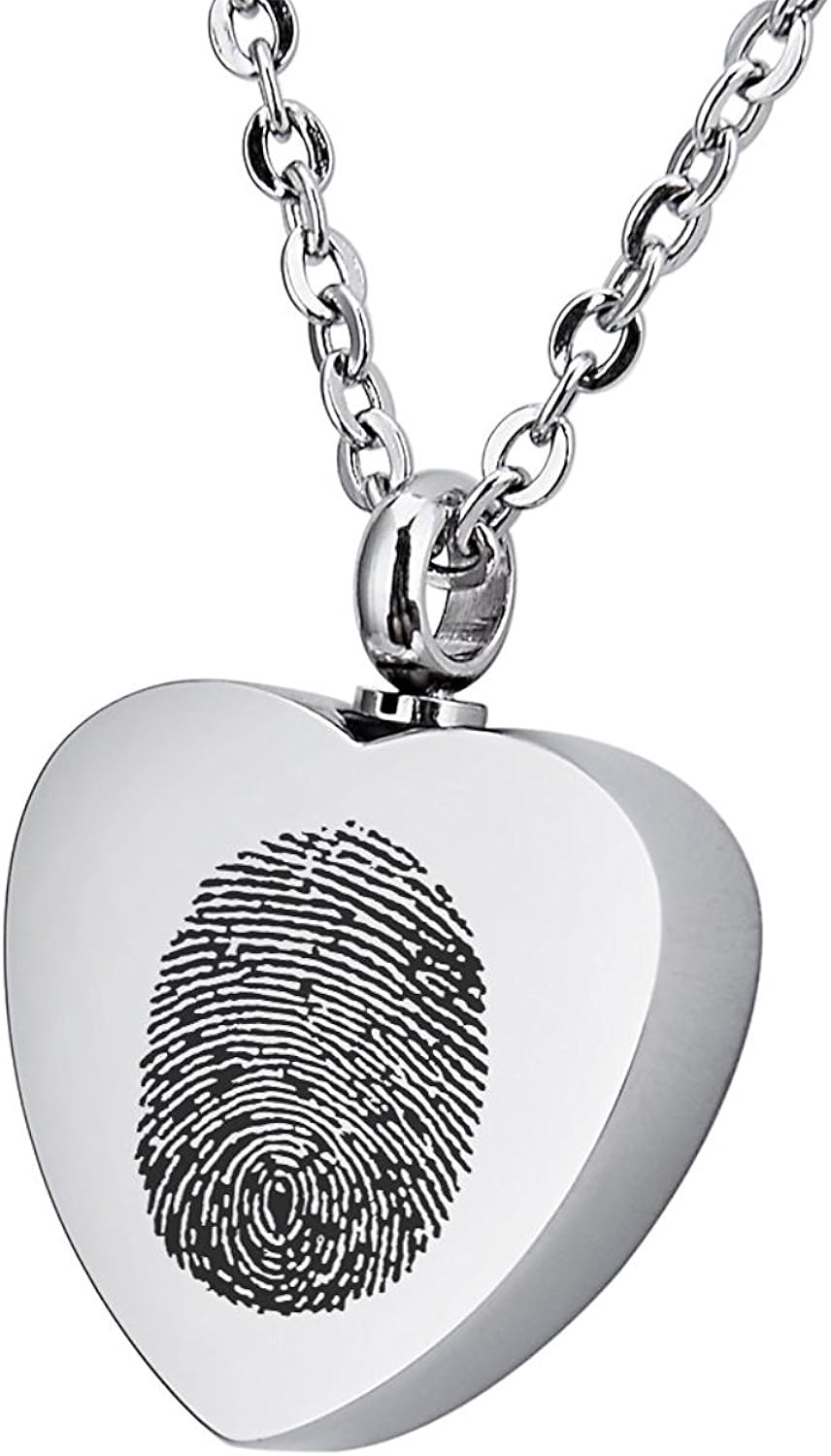 personalized footprint necklace