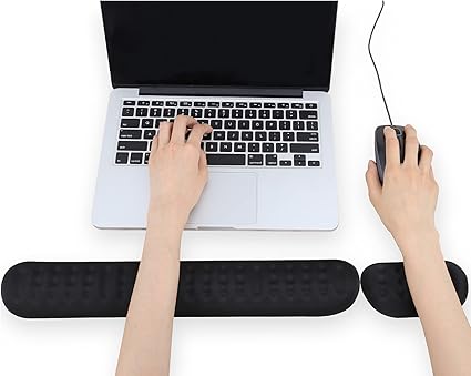 Amazon マウスパッド リストレスト 一体型 低反発 手首クッション 疲労軽減 おしゃれ ソフト 安定 人間工学 手首パッド レーザー 光学式 マウス対応 Profesmart リストレスト Yu マウスパッド 通販