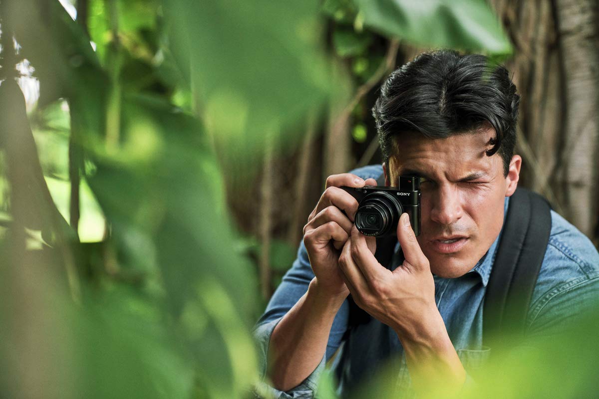 Sony RX100 VII Kompaktkamera (Premium 1"-Sensor, 4K Video, 24-200mm F2.8-4.5 ZEISS Zoom-Objektiv, Augen-Autofokus für Mensch & Tier, neigbares Display – ideal für Reisen, Vlogs & Action-Aufnahmen) 5