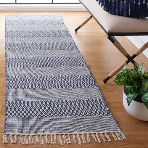 SAFAVIEH Montauk Collection Runner Rug - 2'3" x 16', Ivory & Navy, Handmade Fla…