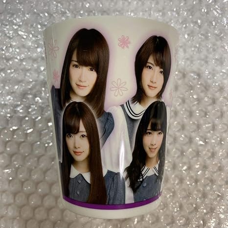 Amazon 乃木坂46 サンリオ カップ 2 高山一実 白石麻衣 若月佑美 桜井玲香 西野七瀬 生駒里奈 生田絵梨花 秋元真夏 橋本奈々未 深川麻衣 アイドル 芸能人グッズ 通販