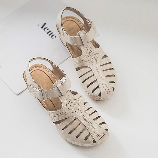 comfy & chic slope sandals