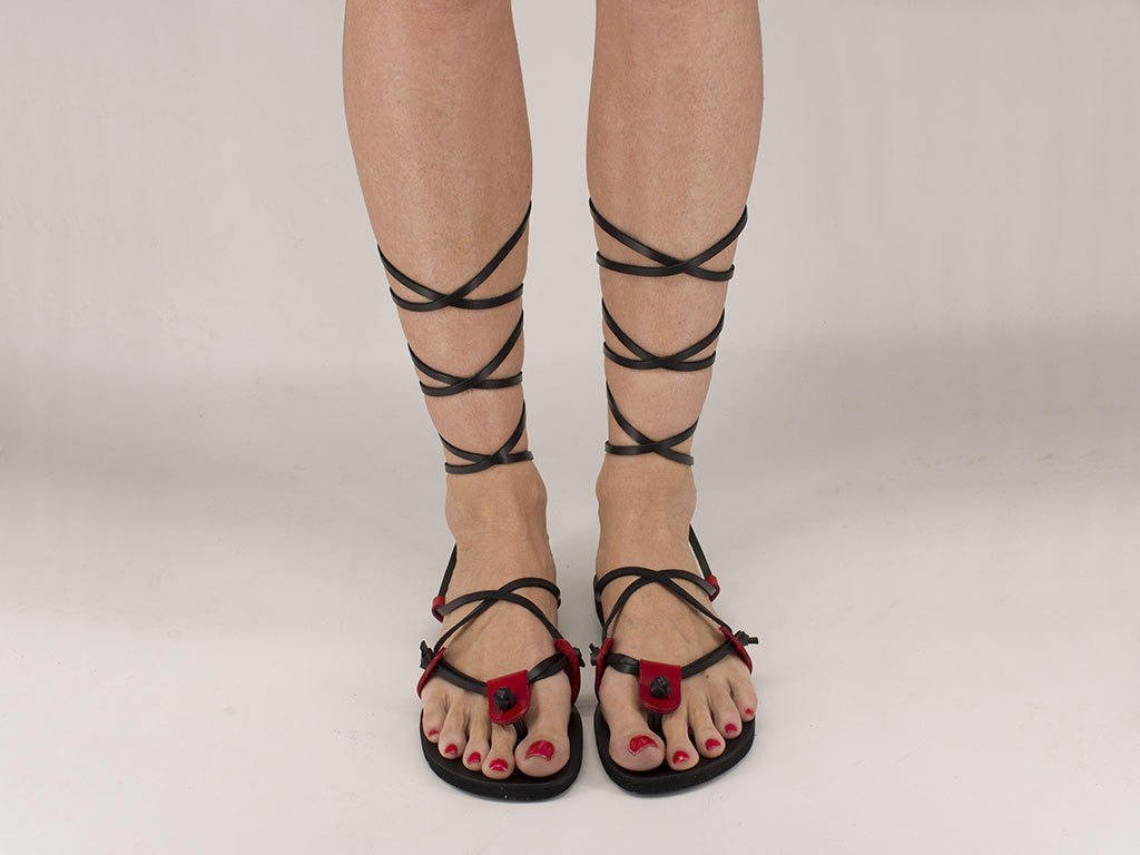 unisex strappy sandals