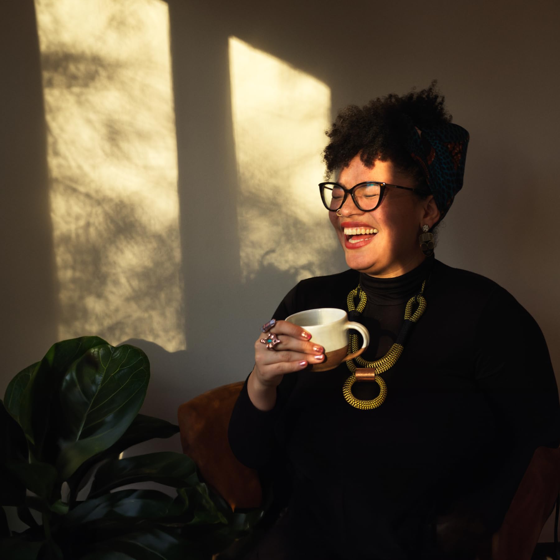 Melitta BellaCrema Speciale Ganze Kaffee-Bohnen 1kg, ungemahlen, Kaffeebohnen für Kaffee-Vollautomat, mittlere Röstung, geröstet in Deutschland, Stärke 3 4