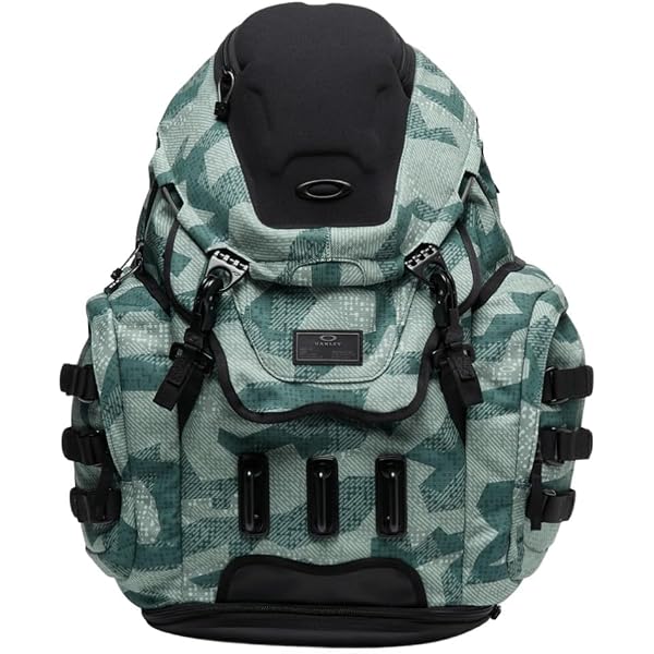 Amazon.com | Oakley Kitchen Sink Backpack (Black Multicam