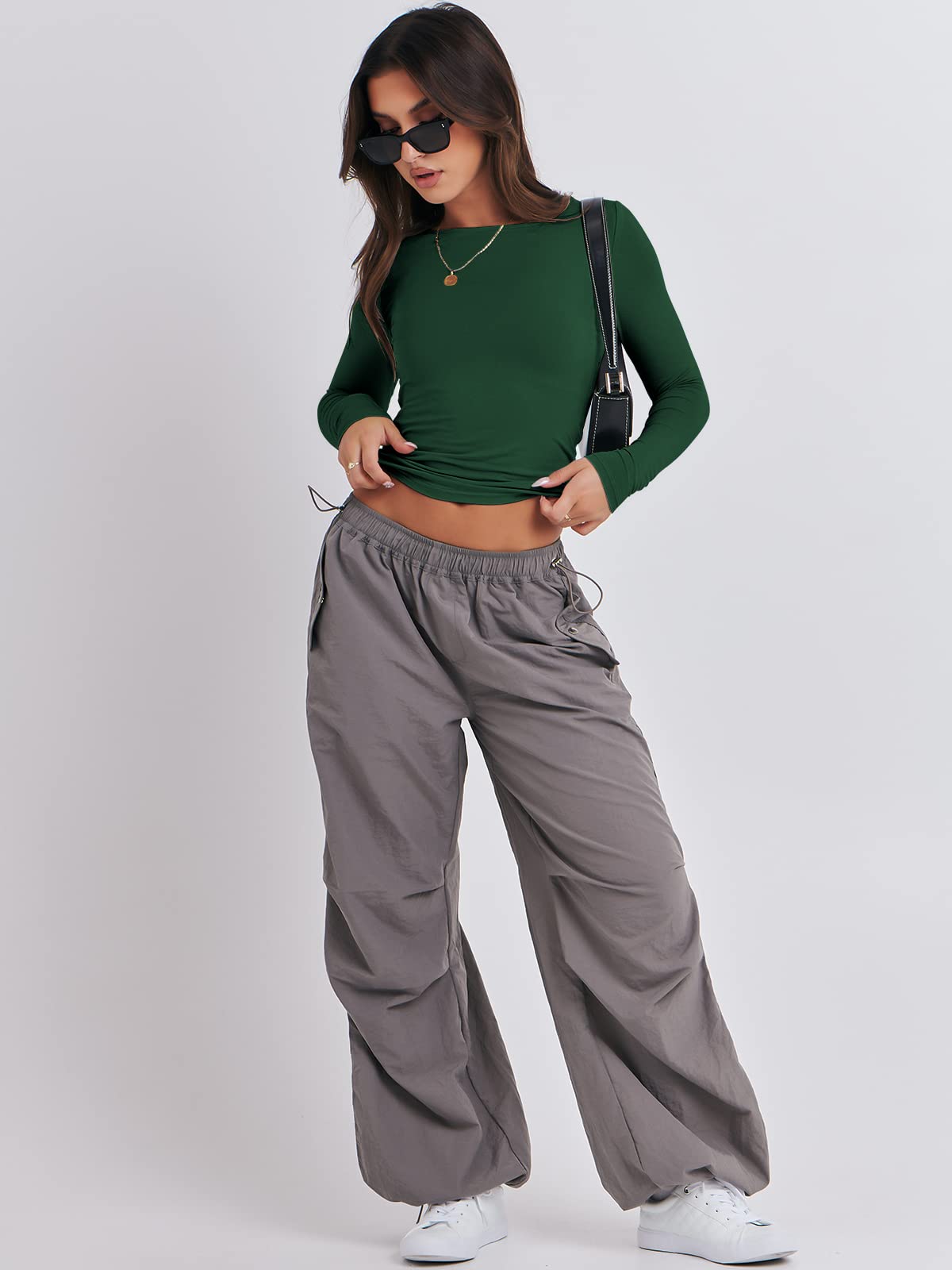 Women’s Long Sleeve Shirts Tight Fitted Going Out Crop Tops Crewneck Basic Tee Y2k Outfits Teens Girls Clothes
