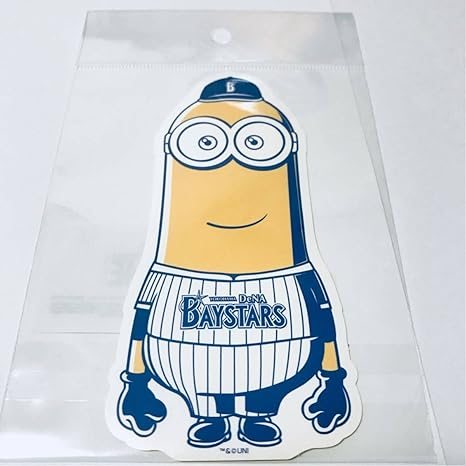Amazon 横浜ベイスターズ ミニオン コラボ ステッカーケビン スチュワート ユニフォーム 1枚 ベイスターズ Dena Baystars 公認 Minions 公開記念 アニメ 萌えグッズ 通販