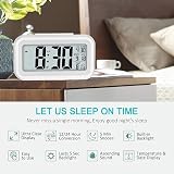 Hiseeyo Digital Alarm Clock 4.3" LED Display Battery Powered Large Numbers view 6