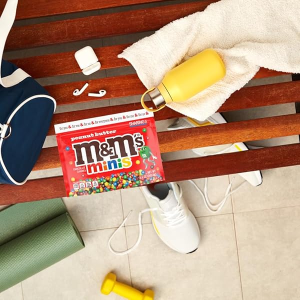M&M’S MINIS PEANUT BUTTER MILK CHOCOLATE SUMMER CANDY BULK SUMMER SNACKS, SHARING SIZE, 8.6 OZ RESEALABLE BAG