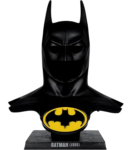 Amazon.com: NECA - Batman 1989 Batarang Prop Replica : Toys