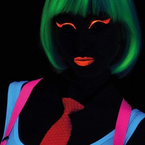 Carnival Toys 4 Matite Trucco Di Colori Assortiti Fluorescenti Che Si Illuminano Al Buio Un Make Up Perfetto Per Party Estivi E Serate In Discoteca