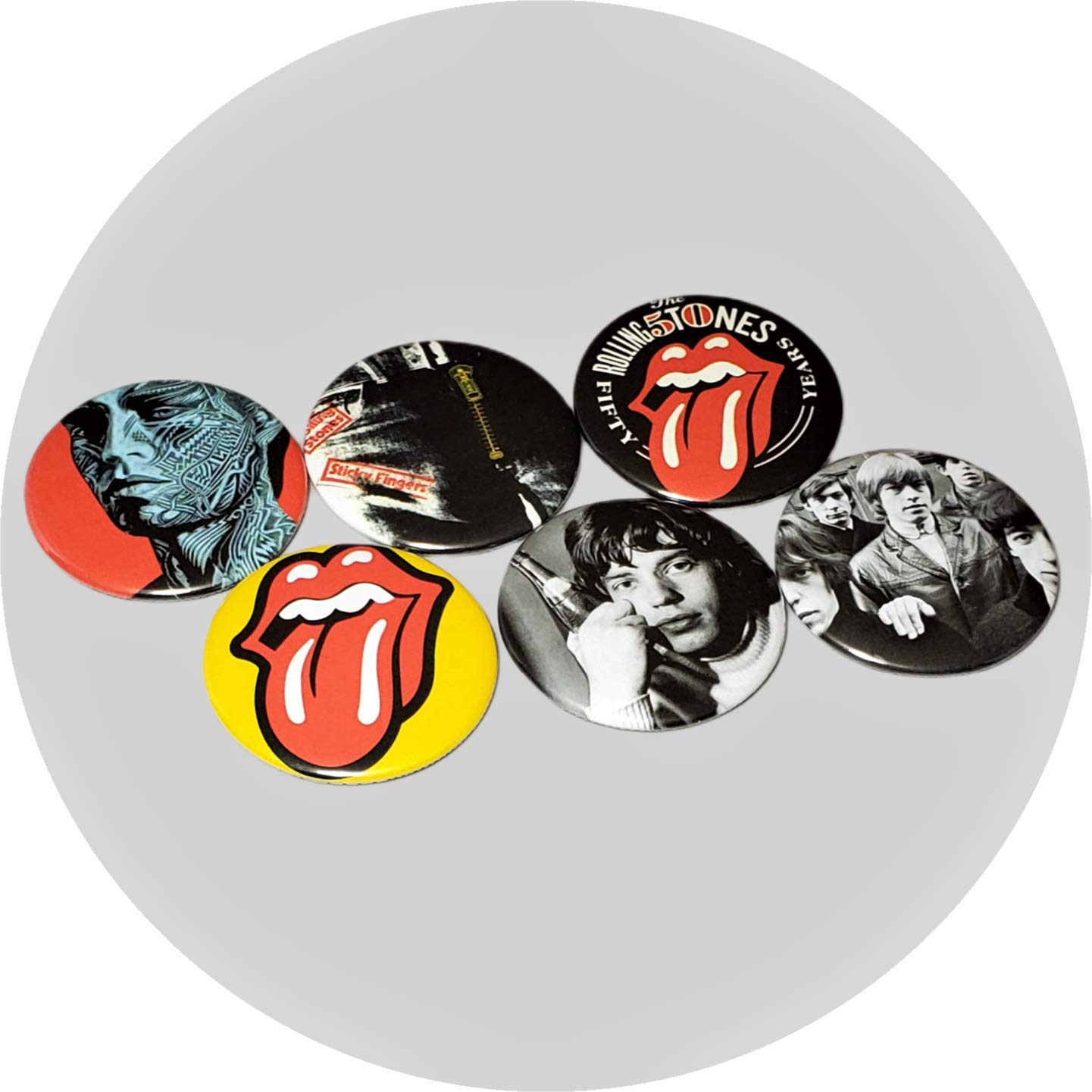 Rolling stones buttons. Чарли уоттс роллинг. Rolling stones buttons. Дуэт улица старый клип роллинг стоунз. Роллинг стоунз альбом 1967.