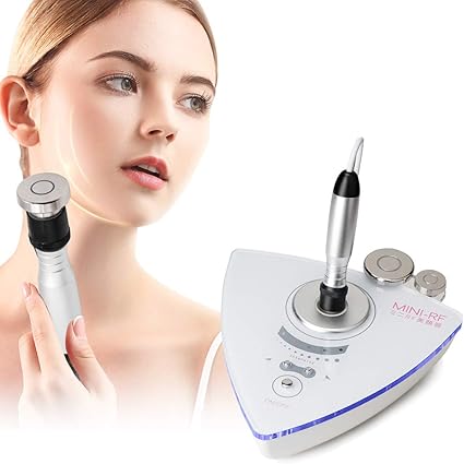 Amazon 高周波rfラジオ波美顔器 痩身 美顔器 キャビテーション家庭用 目元エステ ボディーケア 小顔 美肌 たるみ ほうれい線改善 しわ減少 抗老化 Rf美顔器 セルライト除去 自宅で本格ボディケア 3種類の交換ヘッド付き 日本語説明書付き Livejay 美顔器 美容器 通販