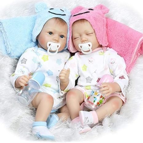 Amazon Co Jp 生まれ変わった赤ちゃん人形シミュレーション赤ちゃん双子生まれ変わった赤ちゃん人形かわいい現実的な手作りシリコーン 赤ちゃん赤ちゃん柔らかい人形磁気口22インチ55 Cm 双子 ホーム キッチン