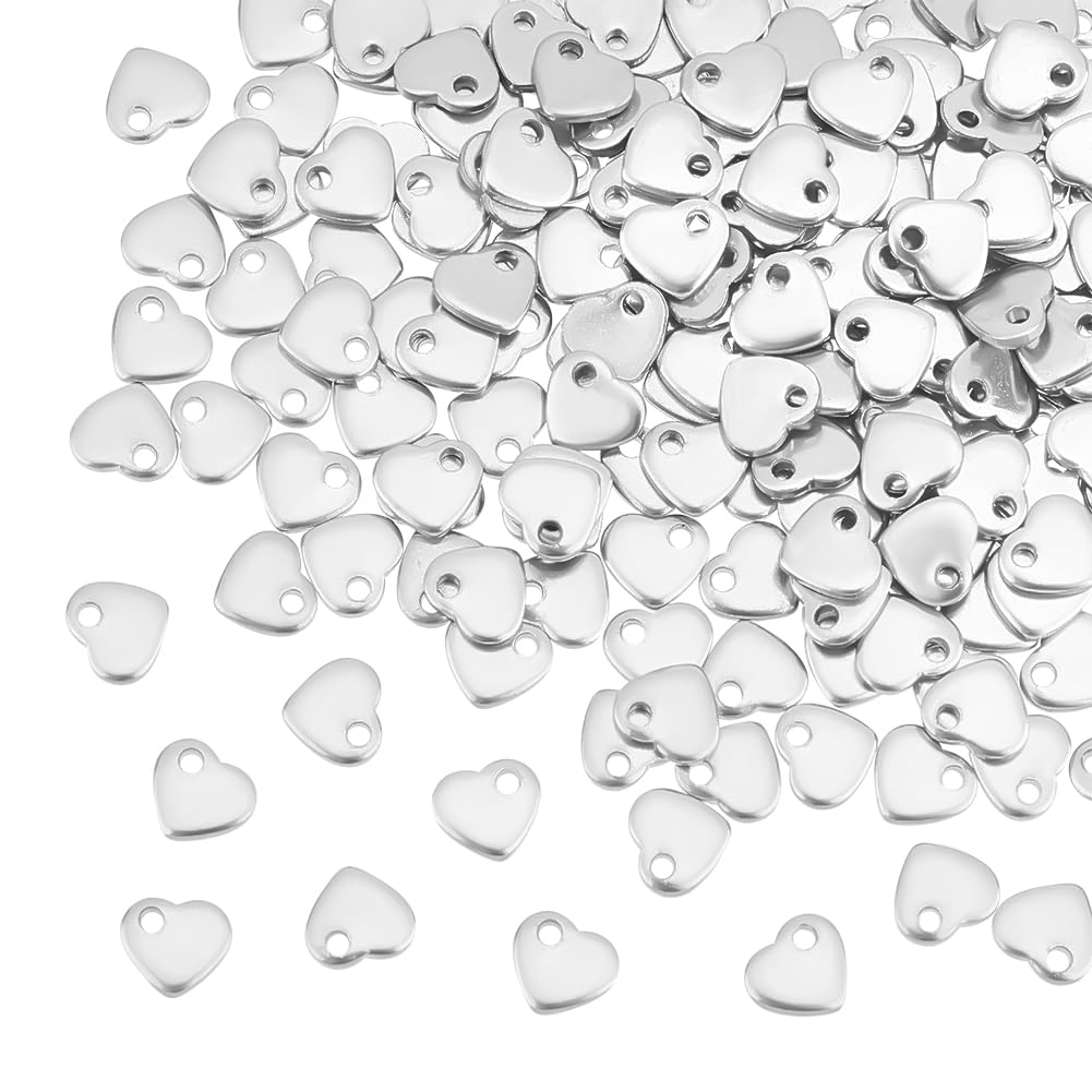 UNICRAFTALE About 200pcs Stainless Steel Pendants Heart Shape Charms Small Hole Pendant for DIY Necklace Bracelet Jewelry Making 6x6x1mm, Hole 1mm