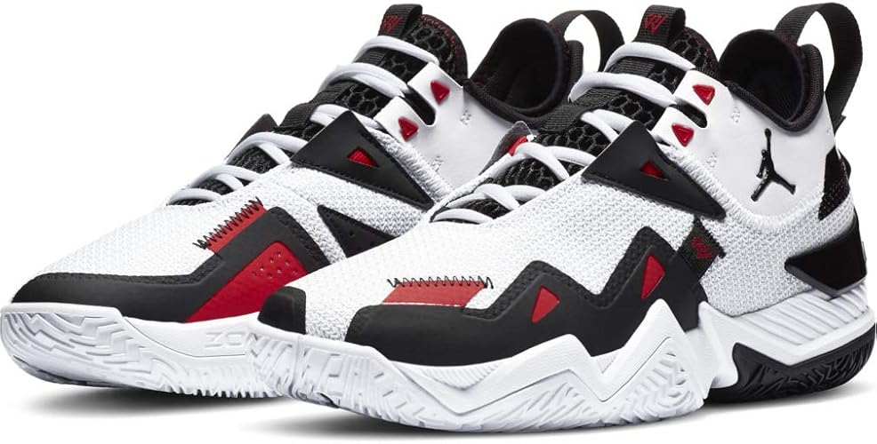 Amazon ｊｏｒｄａｎ ジョーダン バスケットボール シューズ ウェストブルック ワン テイク Pf バッシュ メンズ 29 0 ホワイト ブラック Nike ナイキ シューズ バッグ