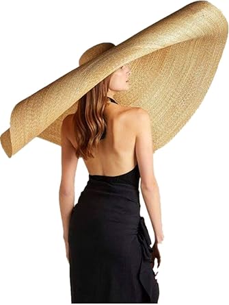 oversized floppy hat