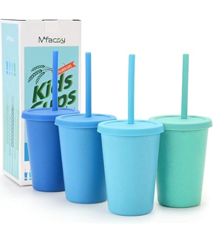Amazon.com: Small Plastic Drinking Glasses, Lids and Straws, 12 Ounce, 12  Pack, Red : Sports & Outdoors