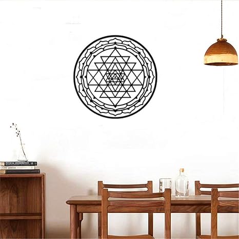 Amazon 3d ウォールステッカー シリーズ3 Sri Yantra 黒 神聖幾何学 幾何学スピリット壁紙 シール 飾り 部屋飾り インテリア 居間 リビング 部屋 窓 浴室 トイレ 冷蔵庫 キッチン 防水 ステッカー ポスター 44 44cm ウォールステッカー オンライン通販