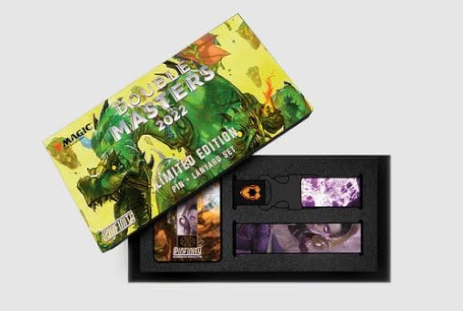 Pinfinity - Magic the Gathering Liliana & Lanyard Limited Edition AR Pin Set