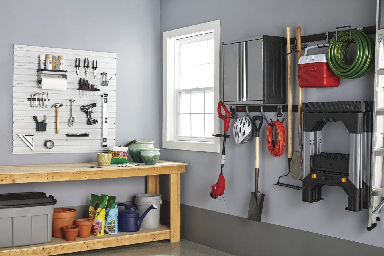 Rubbermaid FastTrack Compact Hook