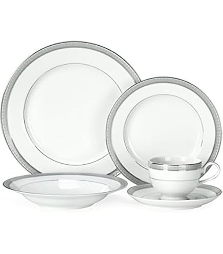 　Bone China Elegant 57 Pieces Bone China Dinnerware Set Service for 8