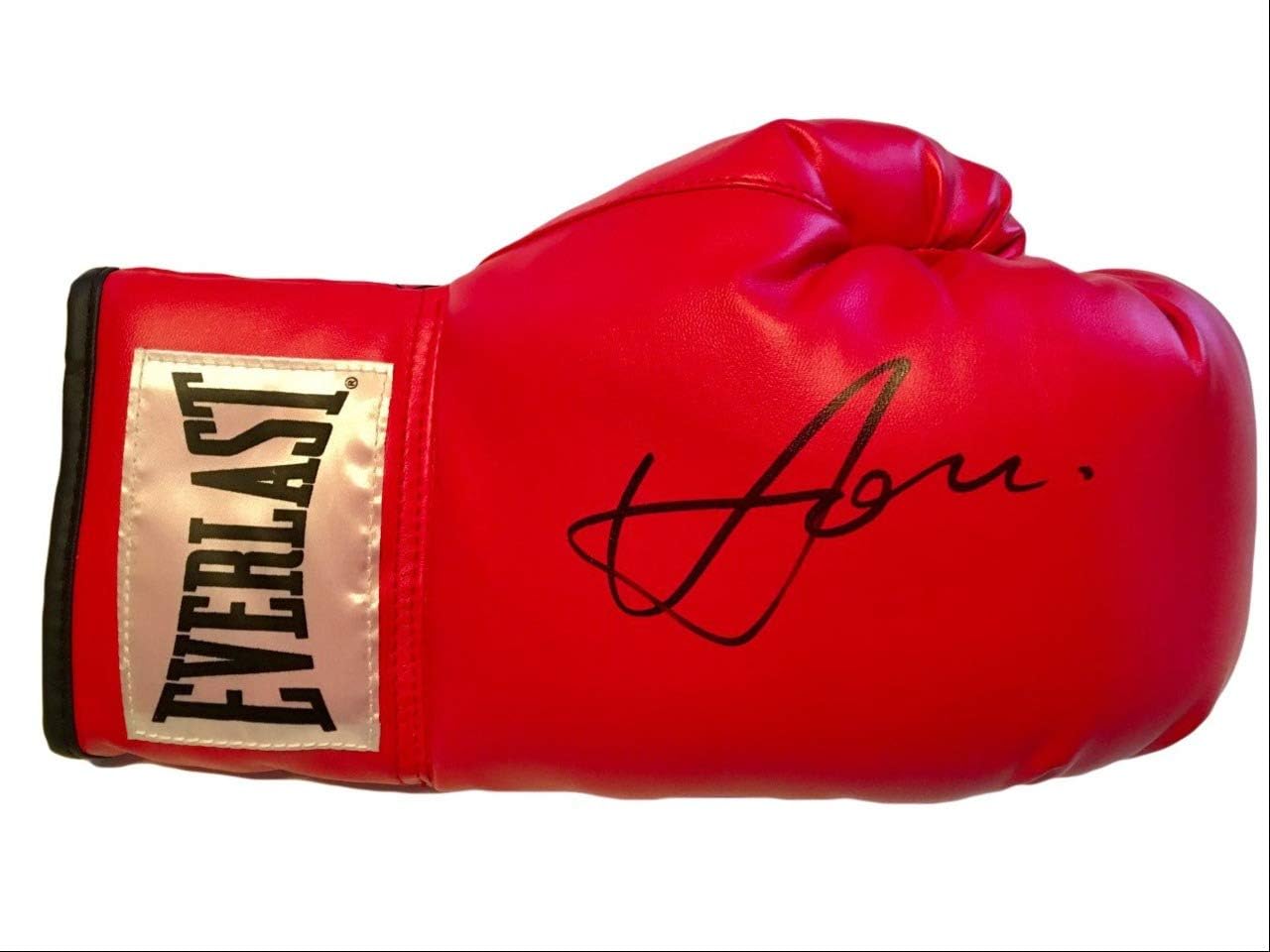 Amazon Com Boxer Vasyl Lomachenko Rare Autographed Everlast Red Boxing Glove In Black Signature Sports Outdoors