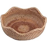 AMOLOLO Handmade Rattan Round Fruit Basket Food Storage Bowls Kitchen Organizer Snack Serving Bowl Wavy Edge Circle Tray Basket, Boho Home Décor Display Tray for Coffee Table, Dining Room (Small 8.7")