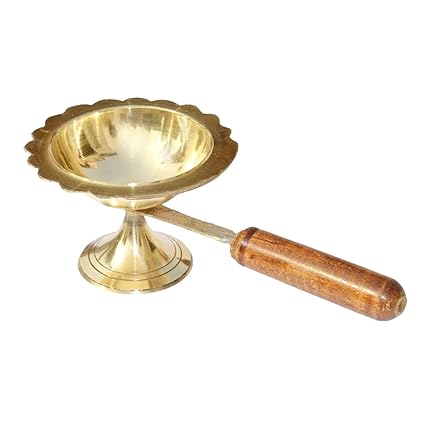 Tip n Top Brass Table Diya | Oil/Ghee Lamp | Puja Diya with Long Wooden Handle for Grip and Safety (Set of 1, Brass) (Size- 2 Inch)