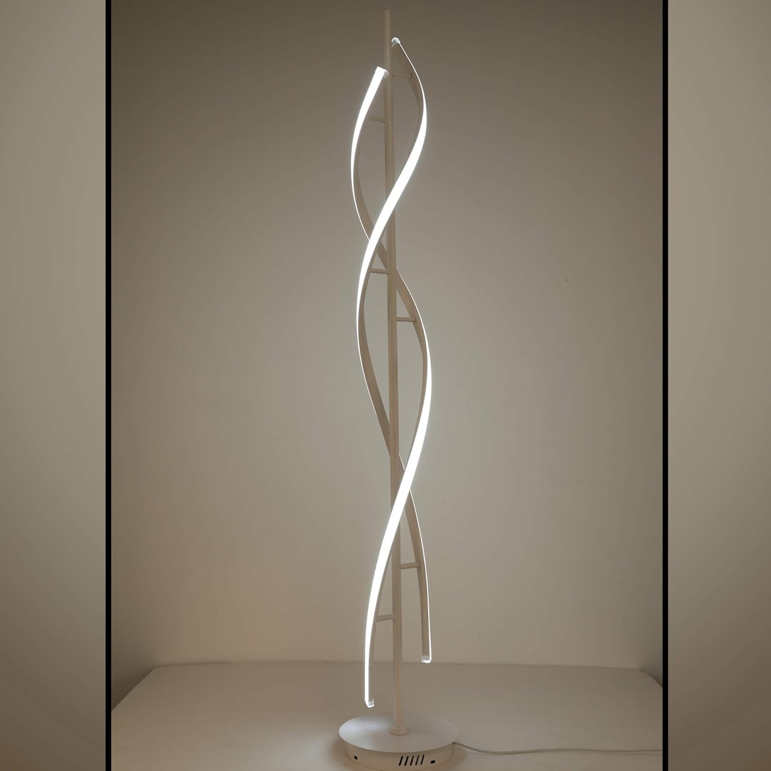 YNYKE Lámpara de Pie LED con Control Remoto Regulable en Espiral