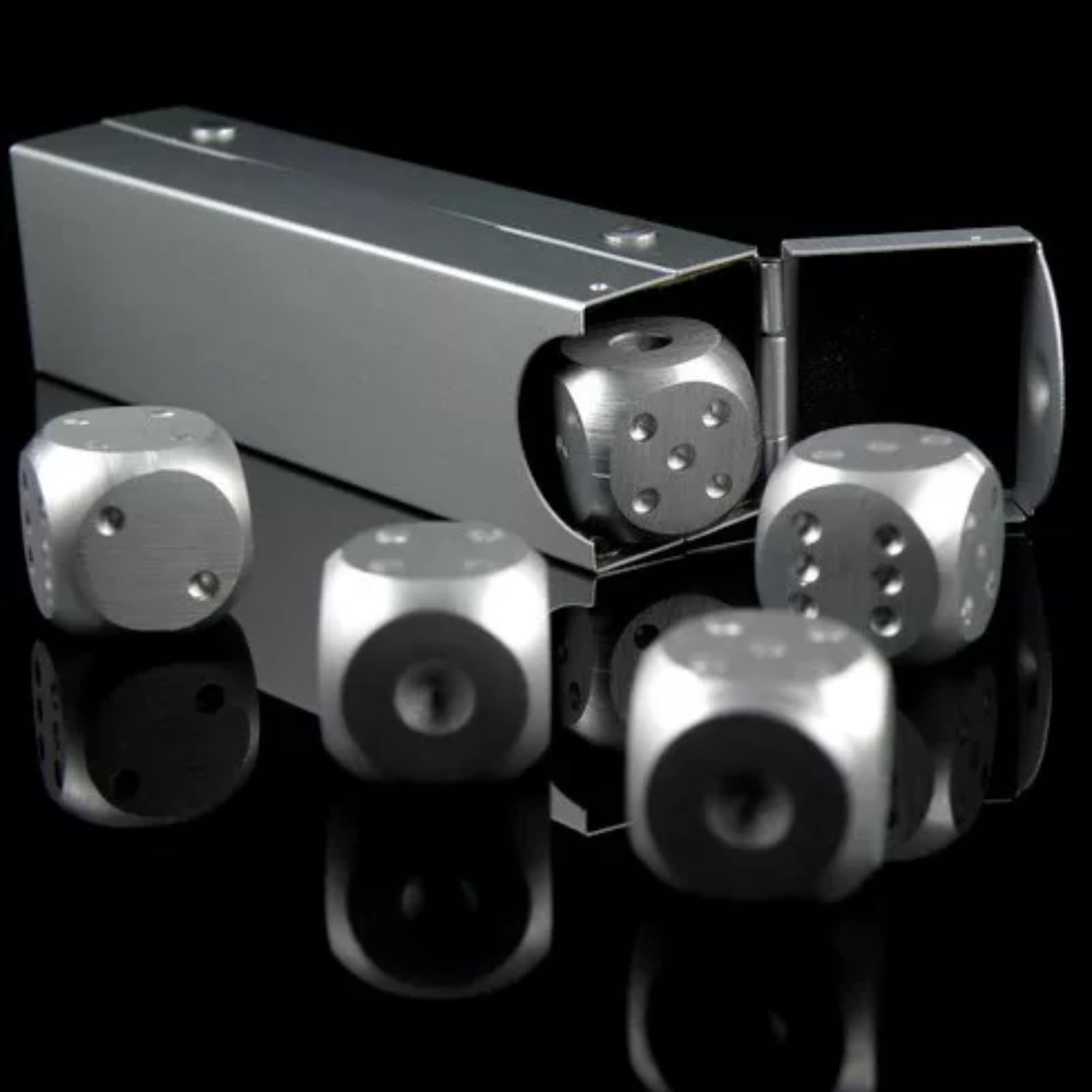 Jadeshay Dice,5Pcs Dices 6 Sided DND Dice Game Dice Set Round Corner Dice,with Storage Box, Party Entertainment Toy Dice Table Game Poker Games Dices